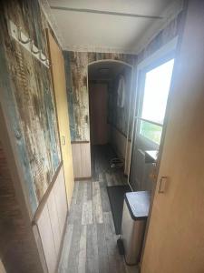 Gambar di galeri bagi Chantelle & Ashleys Caravan Getaway di Chapel Saint Leonards