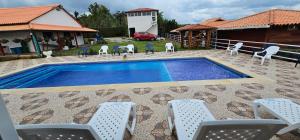 Bazén v ubytování Hospedaje Casona Villa Alicia nebo v jeho okolí