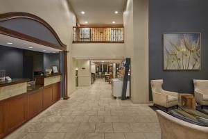 a lobby of a hospital with a waiting room at SummerPlace Inn in Destin