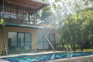 Bazén v ubytování Kalandaka Villas Anuradhapura nebo v jeho okolí