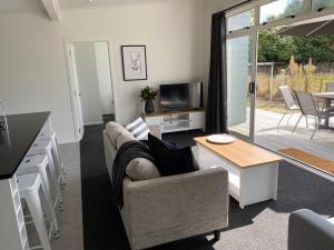 Φωτογραφία από το άλμπουμ του Modern & Comfy 2-Bedroom House σε Newstead