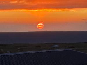 Afbeelding uit fotogalerij van CAMPING DU PHARE d OPALE MOBILE HOME J10 in Le Portel +20 foto's