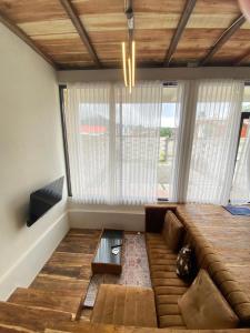 Posezení v ubytování Nawasena dieng