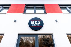 Certifikát, hodnocení, plakát nebo jiný dokument vystavený v ubytování B&S Hotel