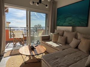 Fotografie z fotogalerie ubytování Arty Loft with Sea & City Views v destinaci Zakynthos Town + 29 fotografií