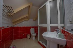 Bilik mandi di Hotel Durham