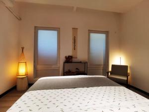 Hua Shan Hidden Spring Exclusive Villa - Entire Private Property 隐泉禅境全栋私邸客房内的一张或多张床位