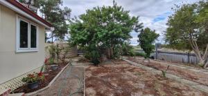 Afbeelding uit fotogalerij van Private room for couple in Esperance in Esperance