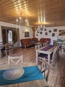 Setusvæði á Osada Modrzewiowe Wzgórze - Podgrzewany Basen Zewnętrzny, Bieszczady, Wańkowa, Solina, Polańczyk