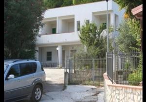 The building in which Az apartmant is located