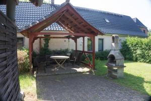 Zahrada ubytování Ferienwohnung-Sunset inmitten der Mecklenburger Seenplatte