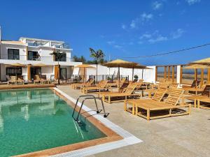 Πισίνα στο ή κοντά στο Gorgeous douplex apartment in Parque Holandes