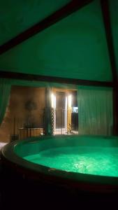The swimming pool at or close to Hotel Fondo Catena