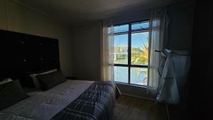 Giường trong phòng chung tại La Palmera - Island Club Canal Front +58 ảnh