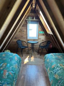 Foto de la galeria de Fox Den With Hammocks a Trawsfynydd 2 fotos més