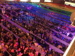 an overhead view of a crowd of people at a nightclub at Atlantic Coast Apartment - Playa Del Inglés in Playa del Ingles +64 photos