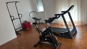 Fitness centrum a/nebo fitness zařízení v ubytování Albergo Villa Edera
