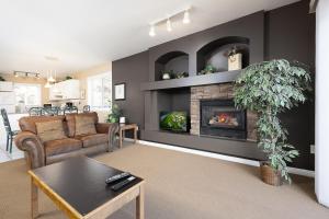 Χώρος καθιστικού στο Paradise Canyon Golf Resort - Luxury Condo U405