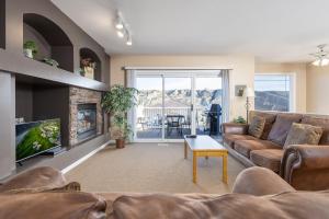 Χώρος καθιστικού στο Paradise Canyon Golf Resort - Luxury Condo U405