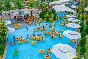 an aerial view of a water park at a theme park at Khách Sạn Mai Hà Sầm Sơn in Sầm Sơn