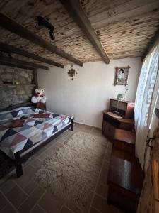 Voodi või voodid majutusasutuse Etno House Šćepanov Hlad toas