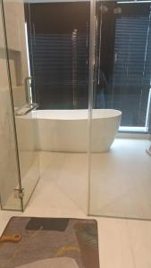 Et badeværelse på Star Residence Klcc By Stellar Inn