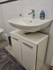 Ένα μπάνιο στο HagenStay Eilpe 1