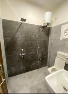 Koupelna v ubytování PremanLok 3 Bhk Spacious Bungalow