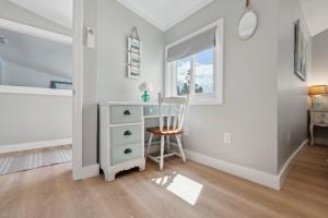Fotografie z fotogalerie ubytování Riverside Retreat Minutes to Beach Updated Kitchen v destinaci Newburyport
