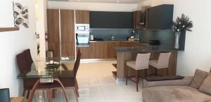 Kuhinja oz. manjša kuhinja v nastanitvi Eivissa Apartment