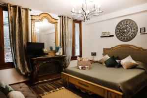 TV o dispositivi per l'intrattenimento presso Suite Haven in Venice with private SPA