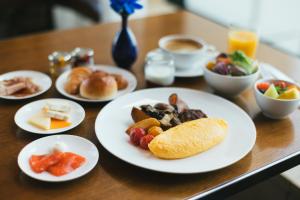 Jídlo v hotelu nebo okolí