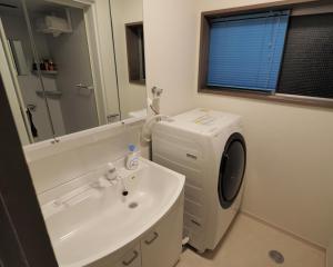 Bagno di 映画館みたいなお部屋で非日常体験 キッチン付きで家族も安心 1日1組限定貸切ステイ シンカイハウス