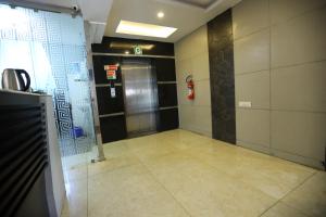 钦奈Hotel Starlight Chennai near DLF,L&T,Miot,Tradecenter,Ramachandra medical coll的相册照片