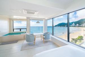 Příroda nedaleko vily