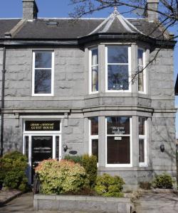 The building where the guesthouse is located 