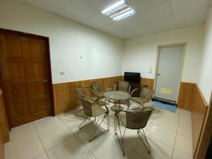 Μια τηλεόραση ή/και κέντρο ψυχαγωγίας στο Xiao Gu Homestay