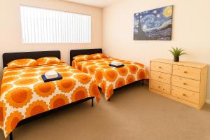 Fotografie z fotogalerie ubytování Redondo Huge 1Bedroom,3 Queens, close to Beach Sleeps 7 v destinaci Redondo Beach