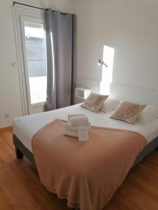 Gallery image of Hôtel Restaurant Platanes - KB HOTEL GROUP in Étauliers
