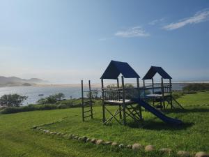 CentaniにあるWavecrest Beach Hotel & Spaのギャラリーの写真