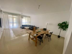 Χώρος καθιστικού στο Luxury Home Full Options Free Wifi