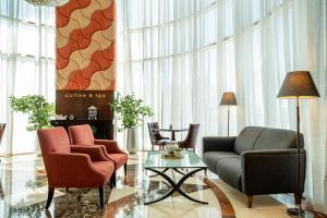 Posezení v ubytování Kingsgate Hotel Doha by Millennium Hotels