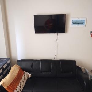 Best Eastern tesisinde bir televizyon ve/veya eğlence merkezi