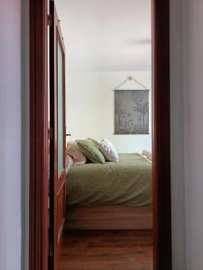 En eller flere senge i et værelse på Apartamento La Bella Vista ATBA00361