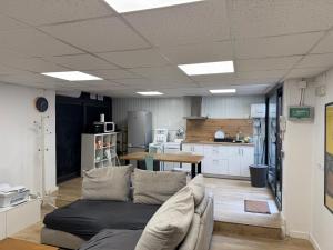 Køkken eller tekøkken på Apartamento con Piscina en sant Cugat del valles