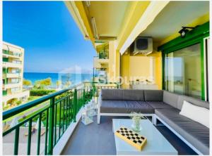 Balkón nebo terasa v ubytování ZASE Luxury Homes