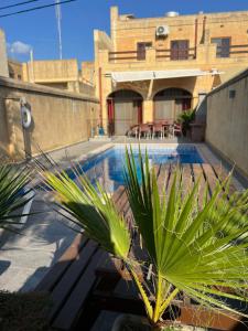 Πισίνα στο ή κοντά στο 4 Bedroom Holiday Home with Private Pool