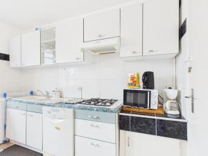Η κουζίνα ή μικρή κουζίνα στο Maison CARPE DIEM +7 φωτογραφίες