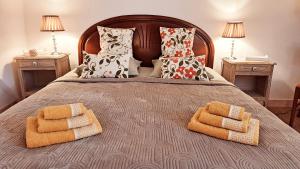 Postel nebo postele na pokoji v ubytování COSY CHAMBRE-SUITE climatisée