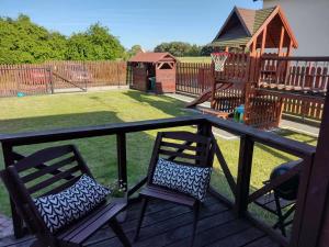 Balkon ili terasa u objektu Domki drewniane nad morzem w Stegnie +3 fotografije